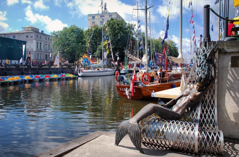 Mermaid Scuplture Klaipeda | Nordic Experience