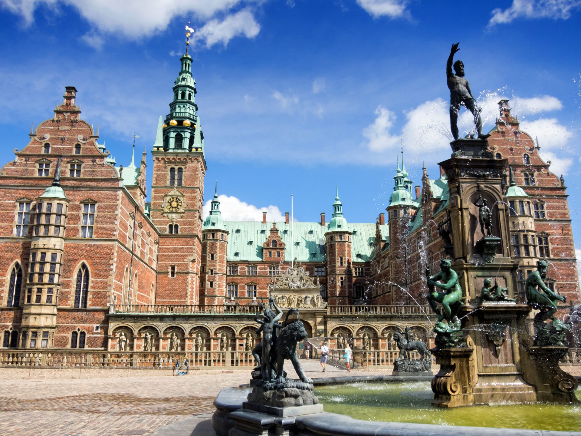 frederiksborg castle day trip