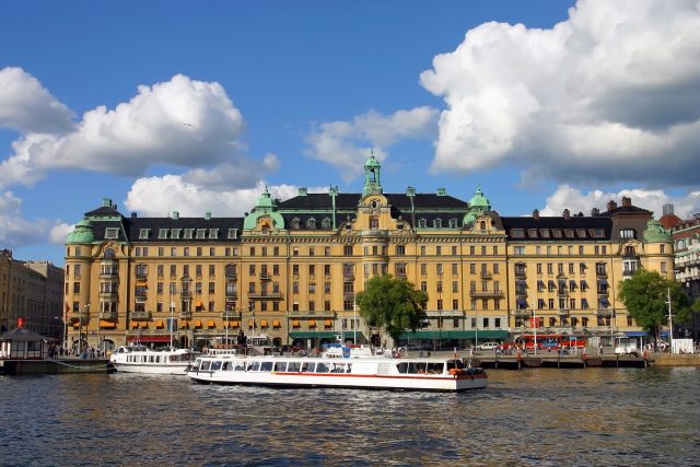 stockholm city canal tour